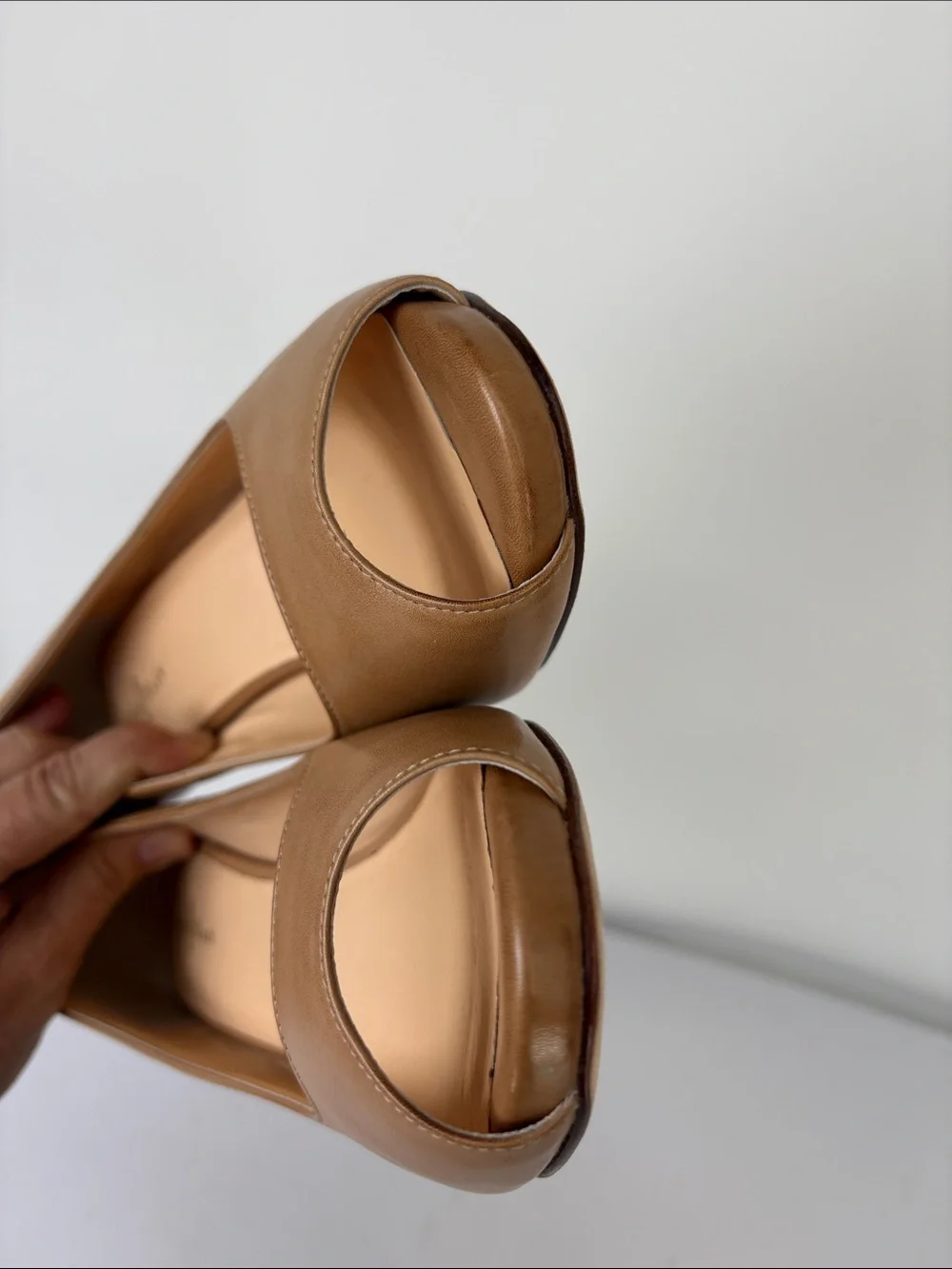 🥦 Cole Haan leather Tan Peep-Toe  Pumps